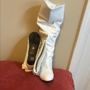 SHEIN Cream Over the Knee Boots